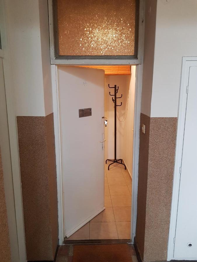 Ravagy Apartman Kecskemet Exterior photo